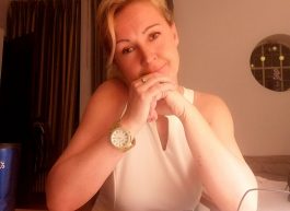 Anna, 41 years old, Woman, Utrecht, Netherlands